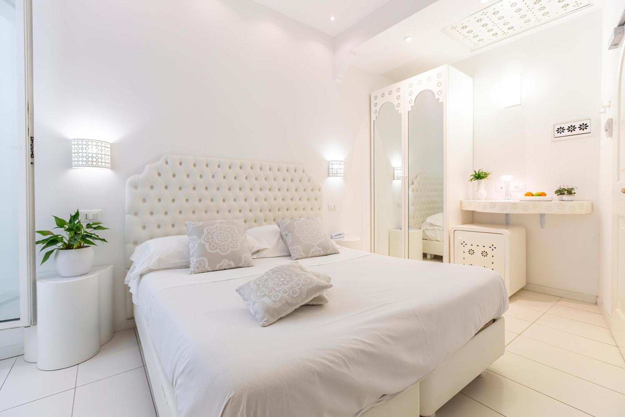 Hotel Al Cavallino Bianco Риччоне Экстерьер фото